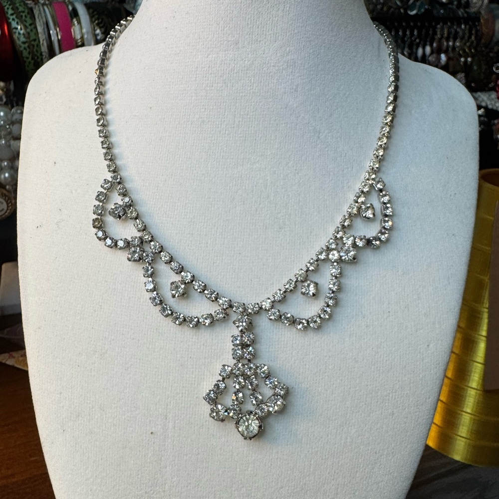 Elegant Silver Crystal Necklace
